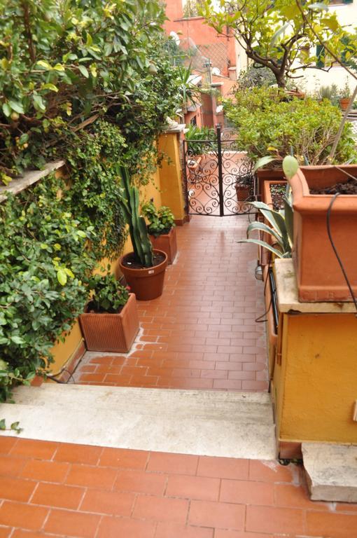 Onofrio Flat Roma Exterior foto