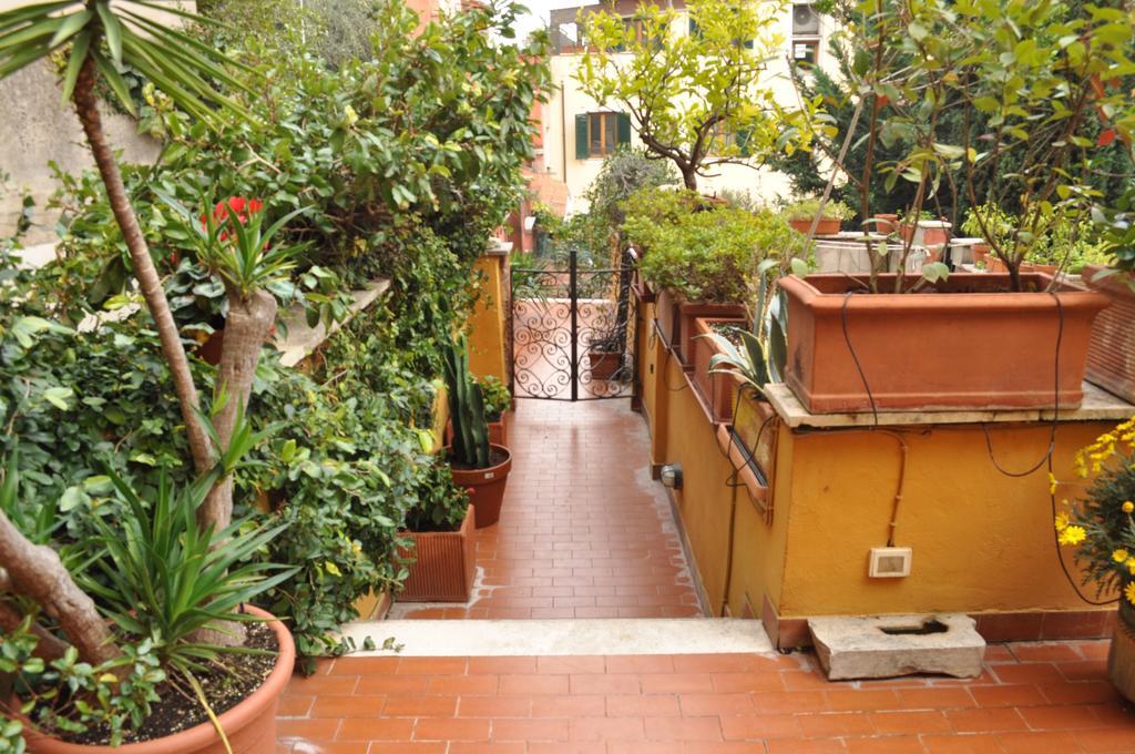 Onofrio Flat Roma Exterior foto