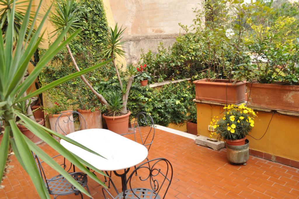 Onofrio Flat Roma Exterior foto