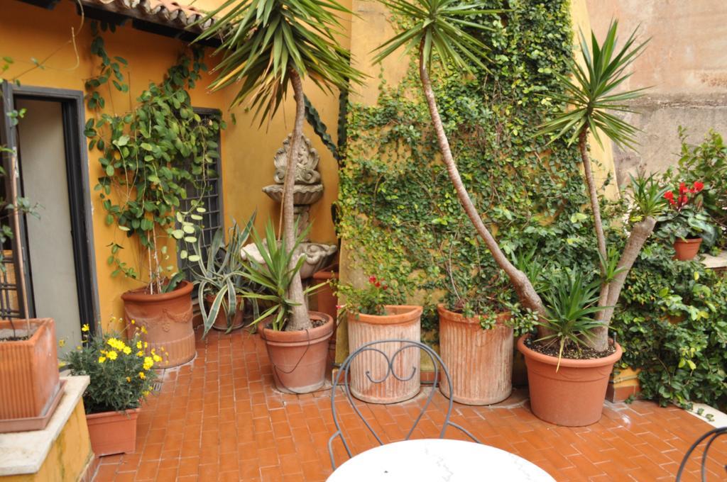 Onofrio Flat Roma Exterior foto