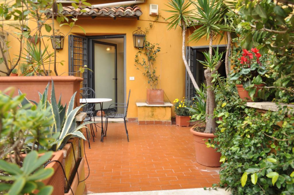 Onofrio Flat Roma Exterior foto